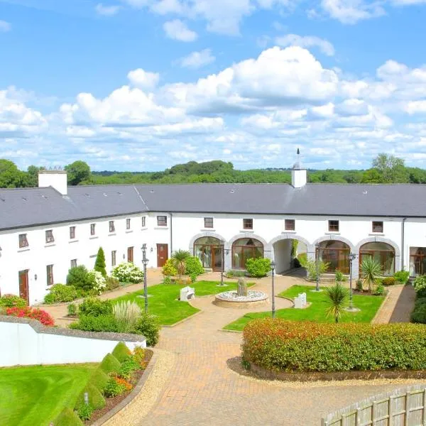 New Forest Estate Lodges，位于Castletown Gheoghegan的酒店