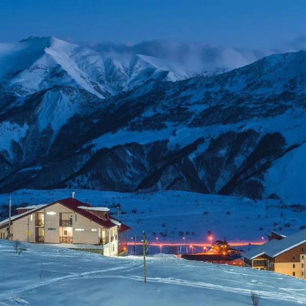 Hotel Toni，位于古多里的酒店
