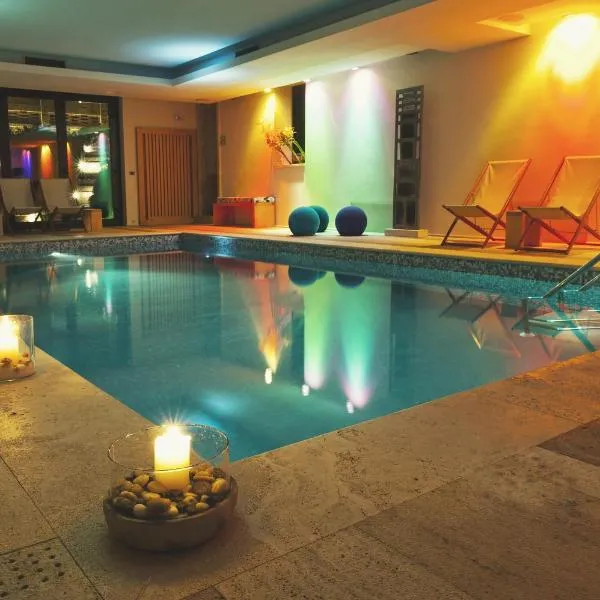 罗卡费奥勒水疗度假酒店，位于Canonica的酒店