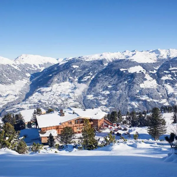 拉尔马广场山酒店，位于卡顿巴赫的酒店