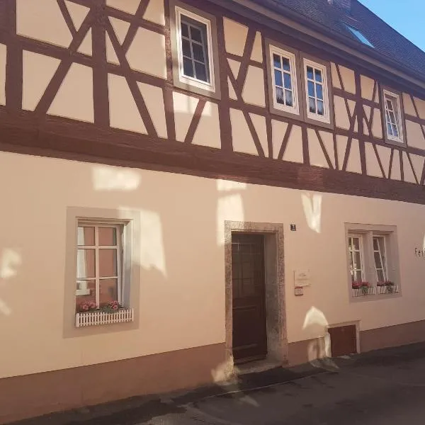 Ferienwohnung, Weingut Trockene Schmitts，位于兰德尔萨克尔的酒店