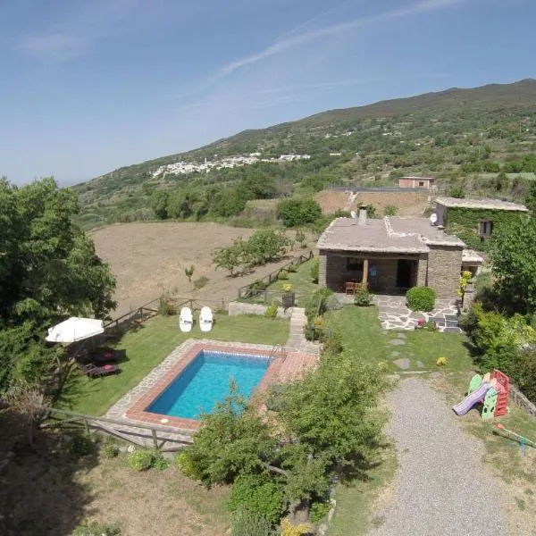 Alpujarra Cortijo Casilla Noguera，位于Pórtugos的酒店