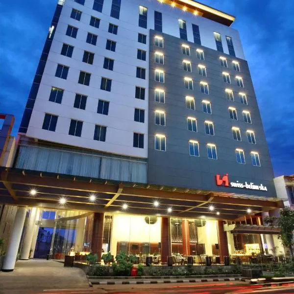 瑞士贝林斯卡北干巴鲁酒店，位于Kubang的酒店