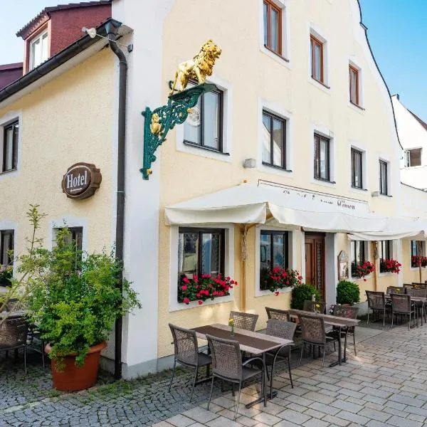 Hotel zum Löwen，位于Pfaffenhofen an der Roth的酒店