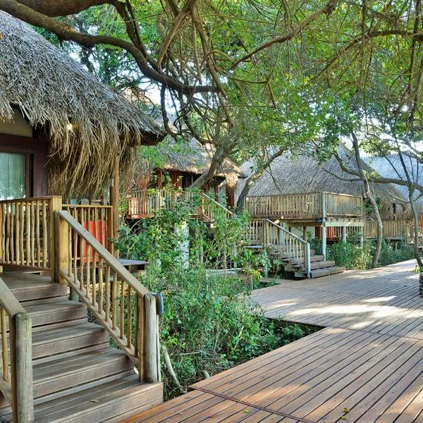 Cabo Beach Villas，位于伊尼亚卡岛的酒店