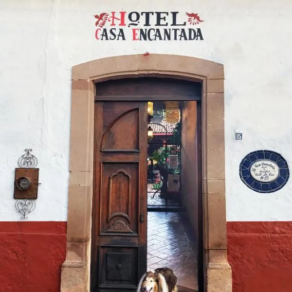 Hotel Casa Encantada，位于Erongarícuaro的酒店