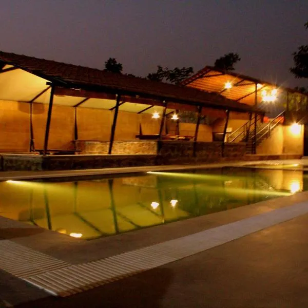 Maati Jungle Lodge Resort Bandhavgarh，位于Umariā的酒店