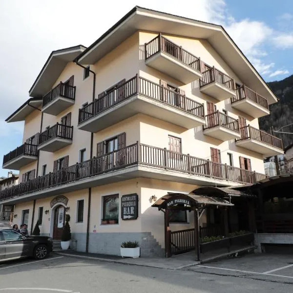 Hotel Ristorante Château，位于圣尼古拉斯的酒店