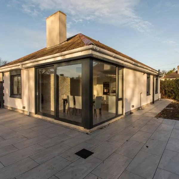 Killester Self Catering Cottage，位于都柏林的酒店