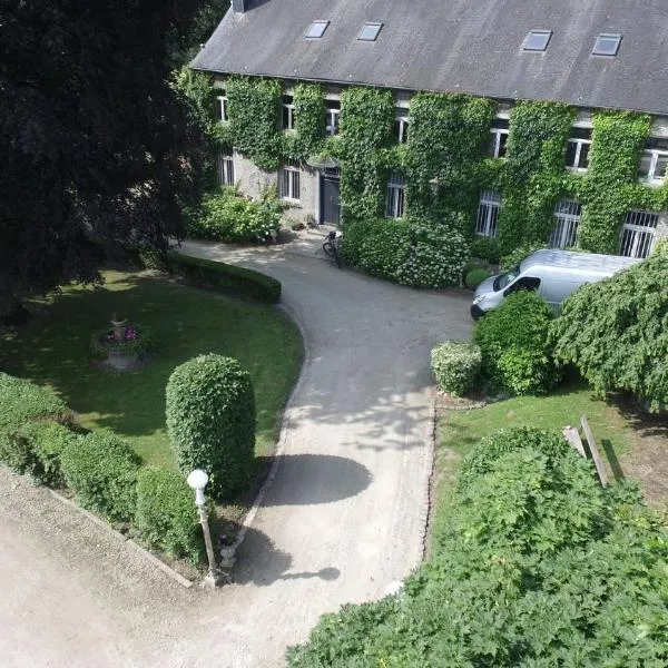Les Gîtes Ecosphère，位于Genappe的酒店