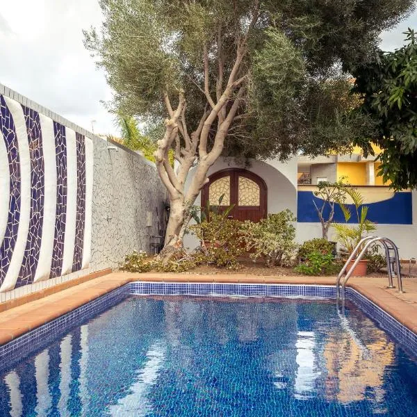 The Blue House in Maspalomas，位于莫甘的酒店