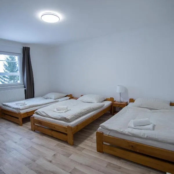 Apartment Šarka，位于Mlýnec的酒店