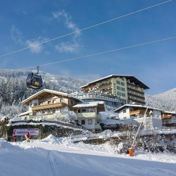 Hotel Waldfriede - Der Logenplatz im Zillertal，位于Pankrazberg的酒店