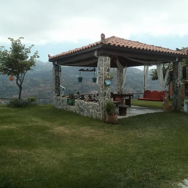 Panoramma Hause, Kampos Evdilou,Ikaria，位于Manganítis的酒店
