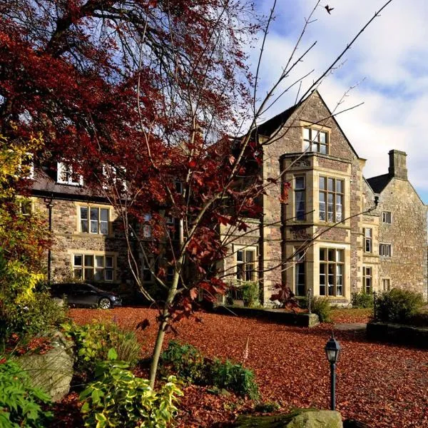 Clennell Hall Country House - Near Rothbury - Northumberland，位于Harbottle的酒店