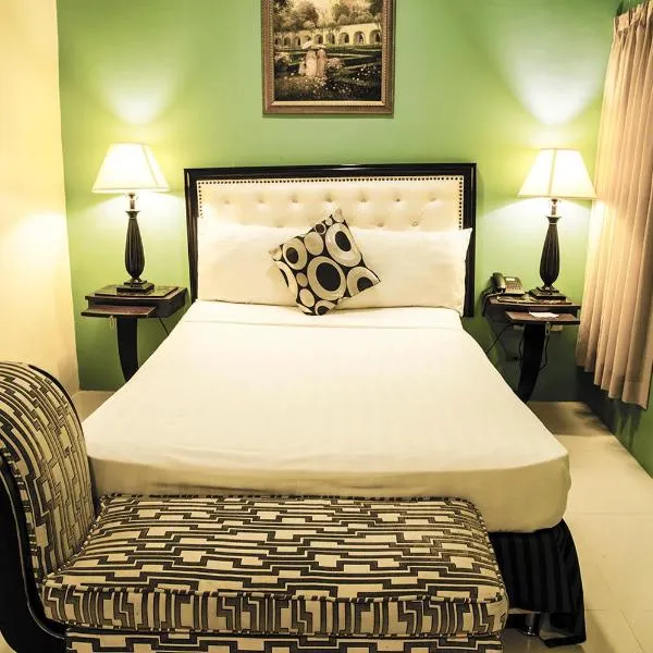 Dreamwave Hotel Ilagan，位于卡瓦延市的酒店