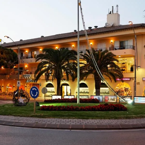拉特拉萨Spa酒店，位于圣安东尼奥·德·卡隆的酒店