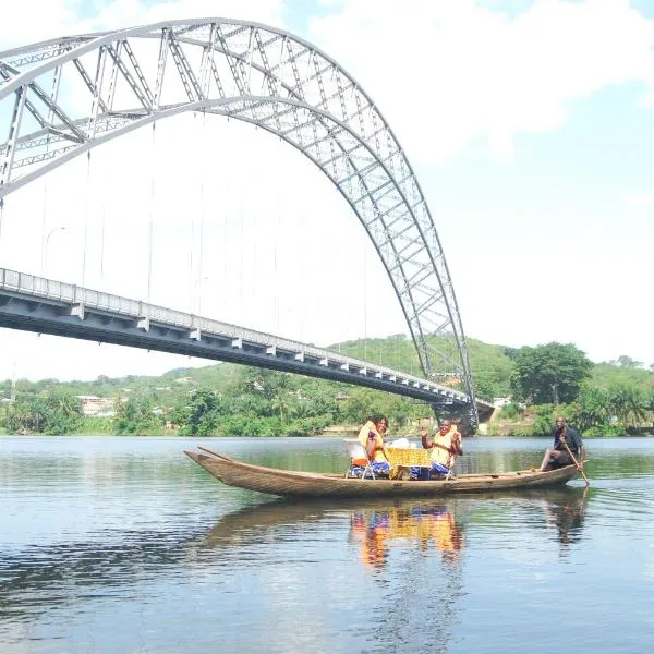 BB Tributary Hotel，位于Akosombo的酒店