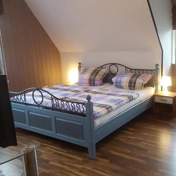 Ferienwohnung Schwiemann, Obergeschoss，位于Cadenberge的酒店