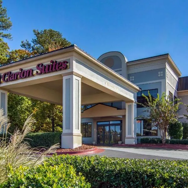 Clarion Suites Duluth I-85，位于Grayson的酒店