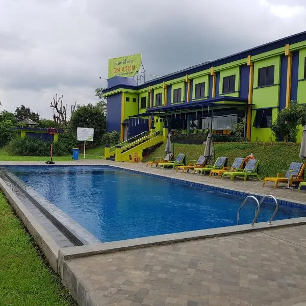 PrimeBiz Hotel Karawang，位于普哇加达的酒店