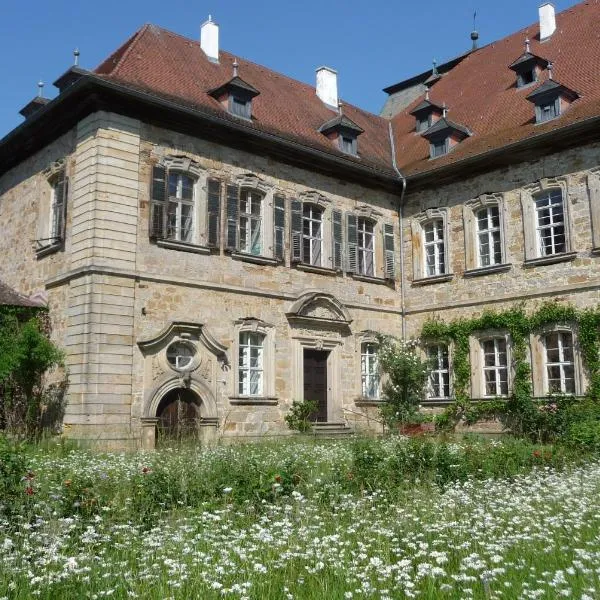 Ferienzimmer im Schloss Burgpreppach，位于Maroldsweisach的酒店