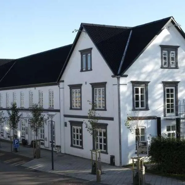 奥尔斯酒店，位于Farsø的酒店