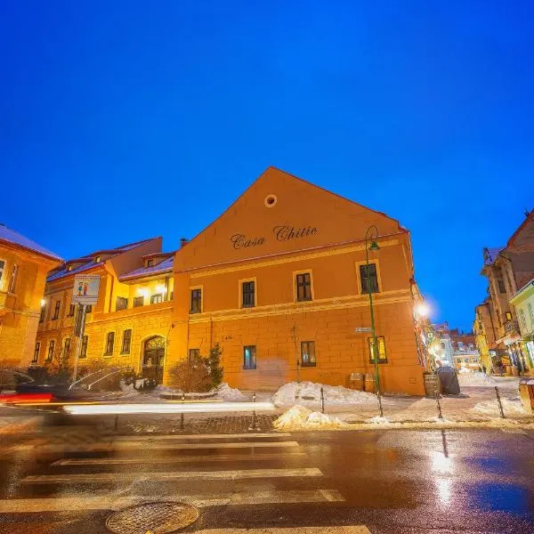 HOTEL BOUTIQUE CASA CHITIC -HOTEL AND RESTAURANT Str Johann Gott nr7，位于布拉索夫的酒店