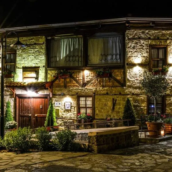海格亚替宾馆，位于Agios Pavlos的酒店