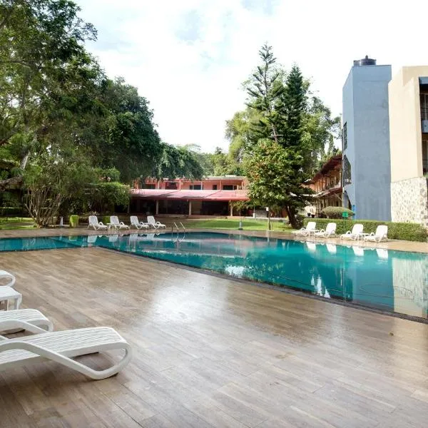 米里迪亚湖度假酒店，位于阿努拉德普勒的酒店
