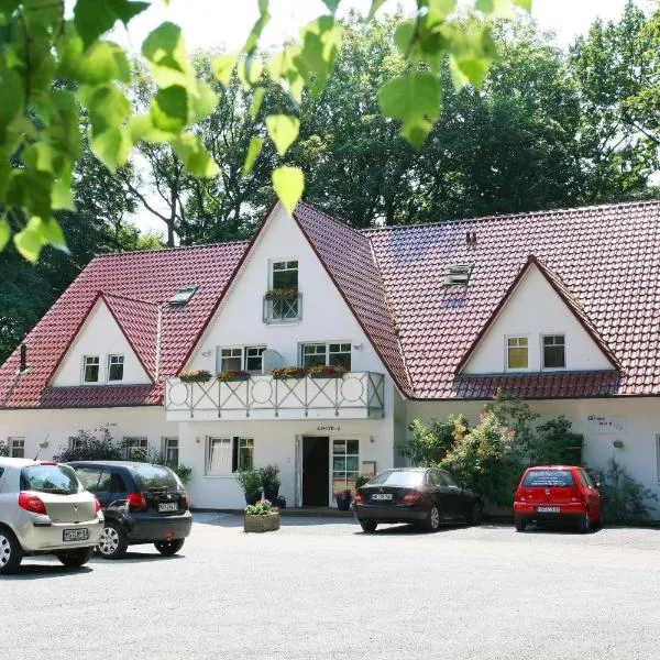 库热翰斯德文酒店，位于Grimmen的酒店