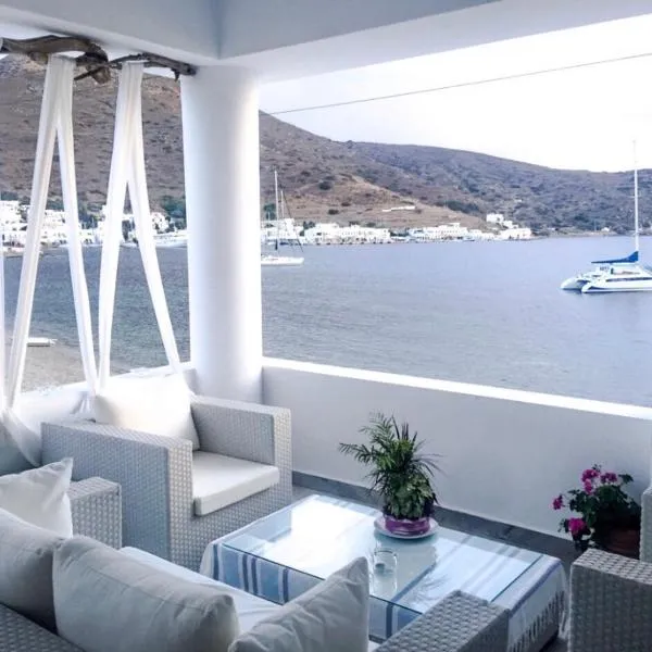 Thomas Villas on the beach Katapola，位于卡塔波拉的酒店