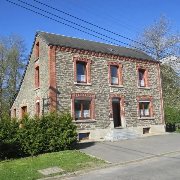 Chambres d'hôtes des Ardennes，位于雷杜的酒店