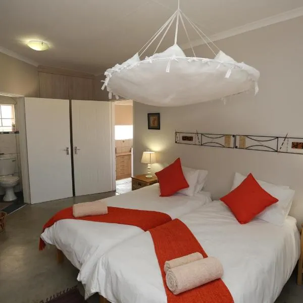 Orange House Self Catering，位于奥斯的酒店