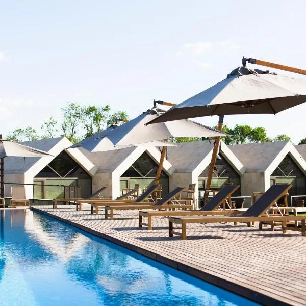 Castel Mimi Wine Resort，位于Bulboaca的酒店