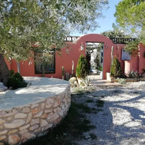 Casa Rural Delta del Ebro Ecoturismo，位于托尔托萨的酒店