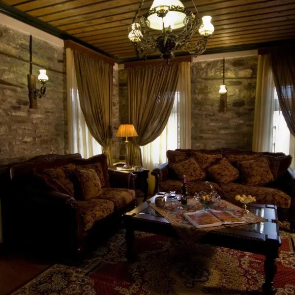 阿孔提科格吉1876旅馆，位于Mesovounion-Zagori的酒店