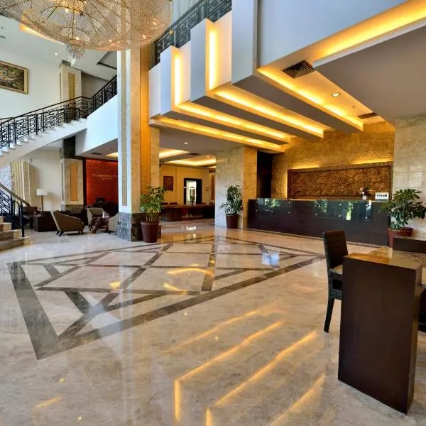 Gino Feruci Kebon Jati by KAGUM Hotels,位于万隆的酒店