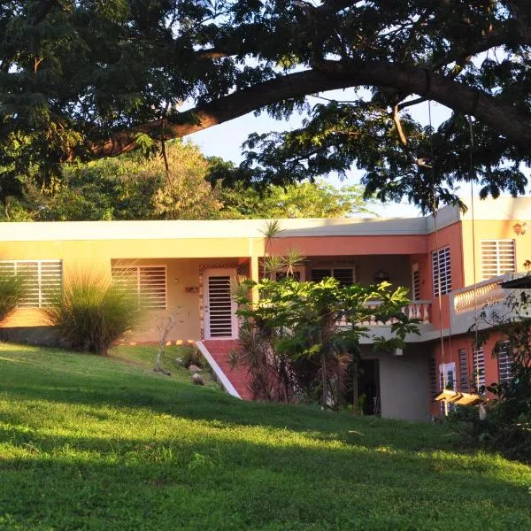 Isla Hermosa Guesthouse，位于Esperanza的酒店