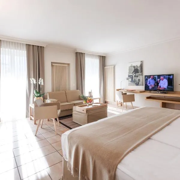 Villa Favorita - Parkhotel Delta，位于Agarone的酒店