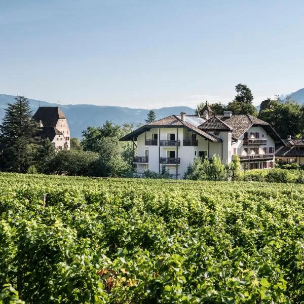 Hotel Weingut Stroblhof，位于阿皮亚诺苏拉斯特拉达的酒店