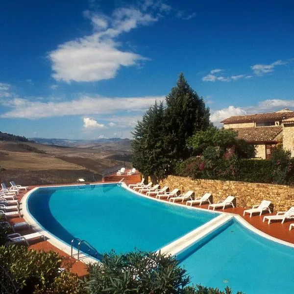 达芙妮别墅酒店，位于Valledolmo的酒店