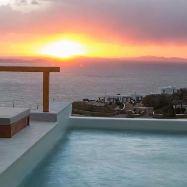VILLA ATHENA- Private Pool- Amazing Aegean View，位于法纳里的酒店