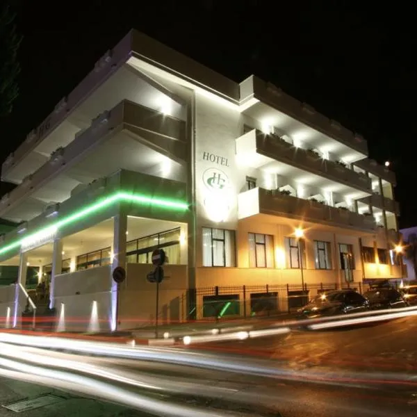 吉亚塔酒店，位于锡尔维玛丽娜的酒店
