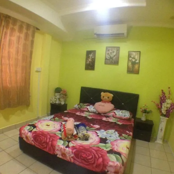 KK Homestays 4 Rooms，位于Kampong Karambunai的酒店
