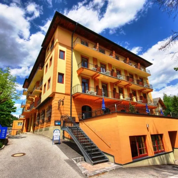 科纳欧洲青年酒店，位于Böckstein的酒店