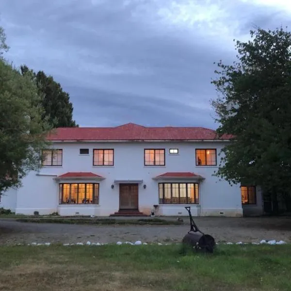 Hostería Pionero，位于Cerro Castillo的酒店