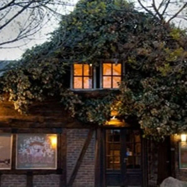 El Andaluz，位于圣马丁德洛斯的酒店
