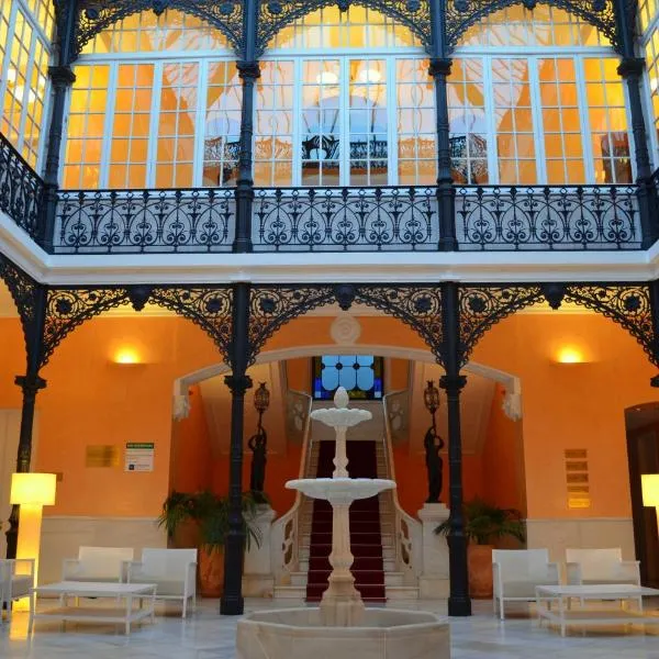 丽瑞纳霍斯德麦瑞达酒店，位于Higuera de Llerena的酒店