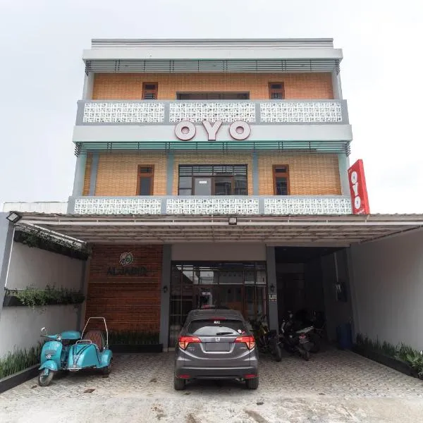 OYO Aljadid Guest House，位于Hamperanperak的酒店